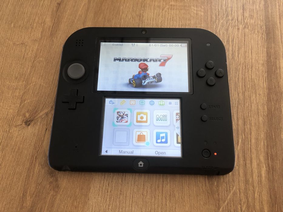 Nintendo 2DS czarno niebieska + akcesoria + pudelko