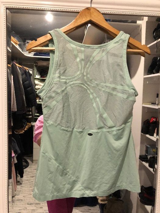 спортивный топ майка Adidas для спорта фитнеса тренировок оригинал