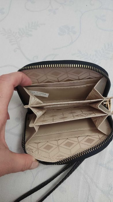 Гаманець Adrienne Vittadini