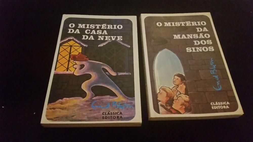 Conjunto de livros