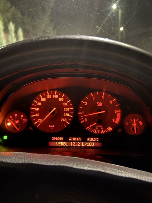 Продам BMW E39 М54B22