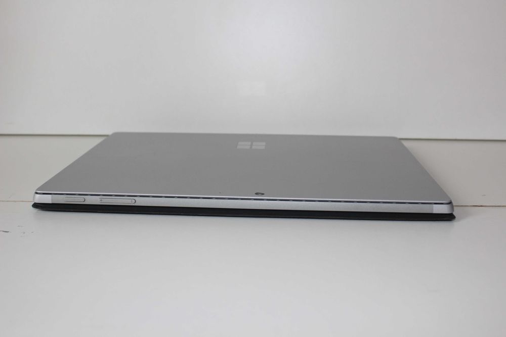 Microsoft Surface Pro 10 - 13 Intel 165U Core - EP2-26314 | MICROSOFT México