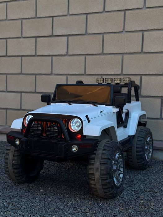 Электромобиль детский