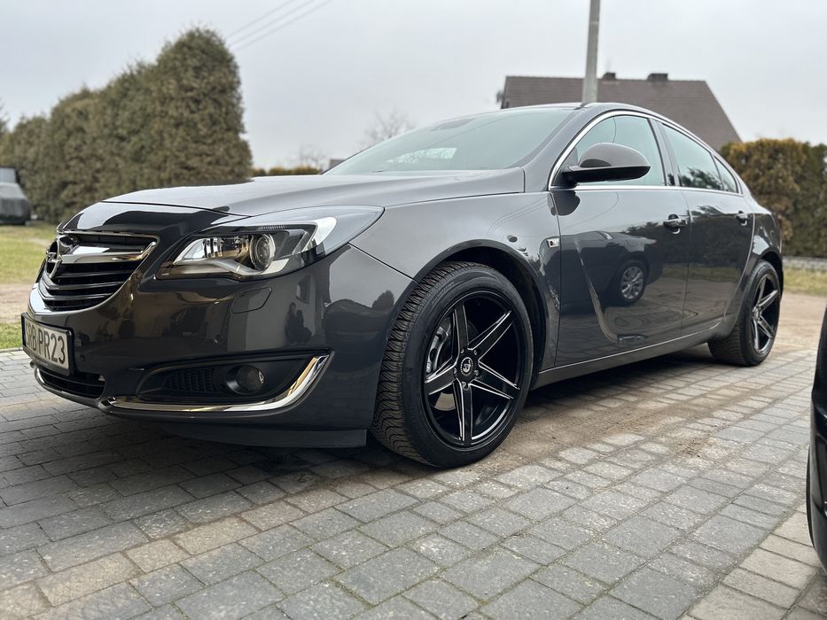 Felgi Koła 18 5x120 BMW e60 Opel Insignia + opony całoroczne 245/45/18