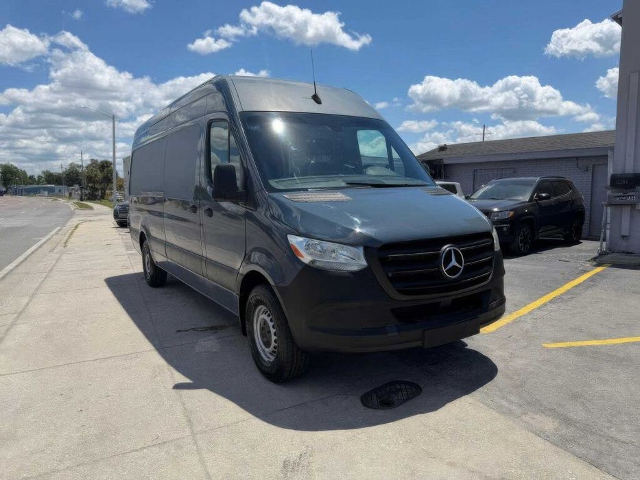 Mercedes-Benz Sprinter      2019