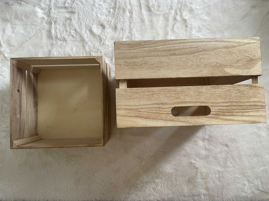 2 Caixas decorativas em madeira 15€ cada