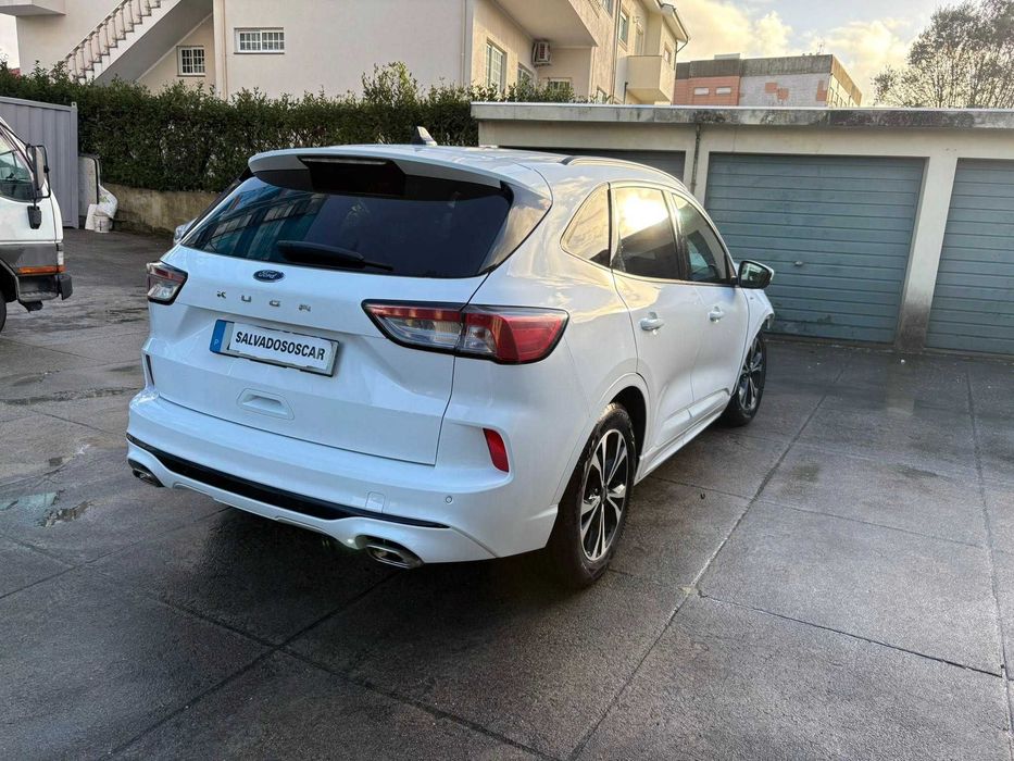 FORD KUGA 1.5 Ecoboost ST-LINE Gasolina
