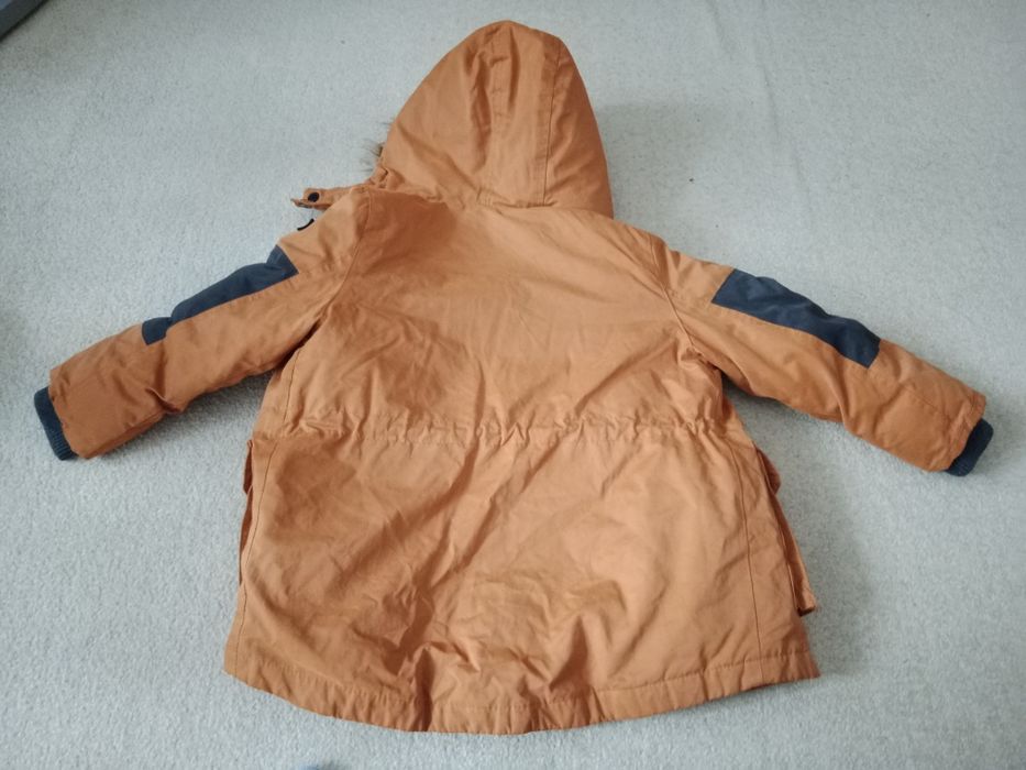 Kurtka zimowa RESERVED rozmiar 110.