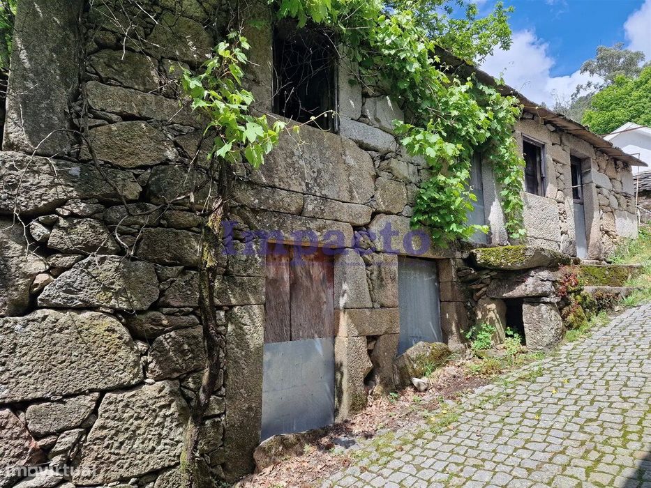 Moradias Rústicas Ameixieira, Arouca