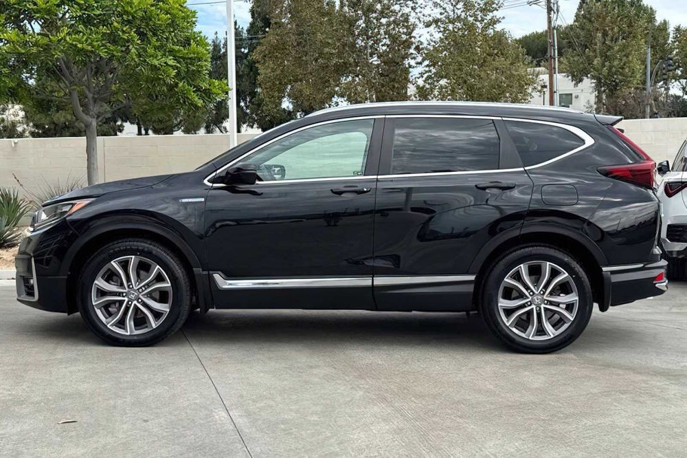 Honda CR-V Hybrid Touring      2022
