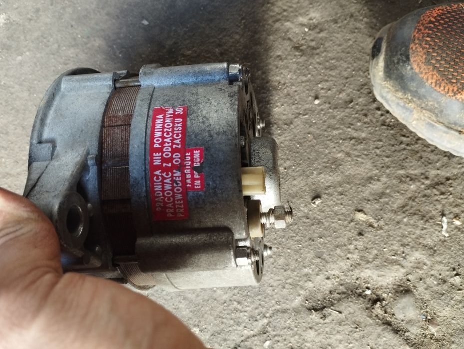 Alternator 14v do ciągnika