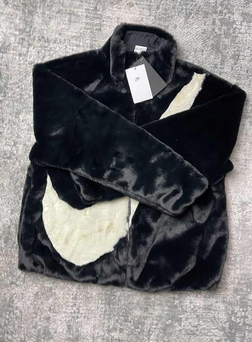 Kurtka Futrzana Nike FUTRO M *NOWA*
