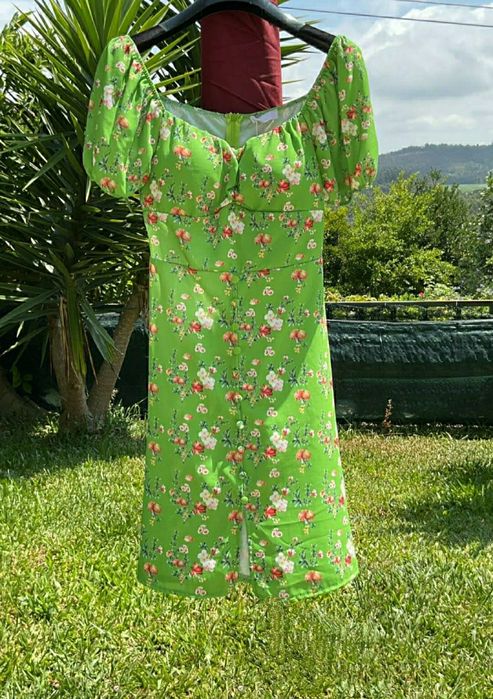 Vestido novo de verão