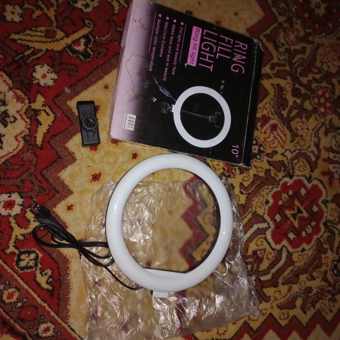 Лампа лед с коробкой