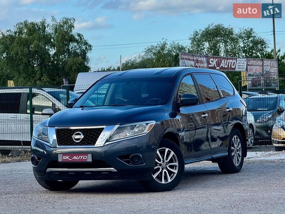 Продаю свого Nissan Pathfinder 2014 р. Я власник
