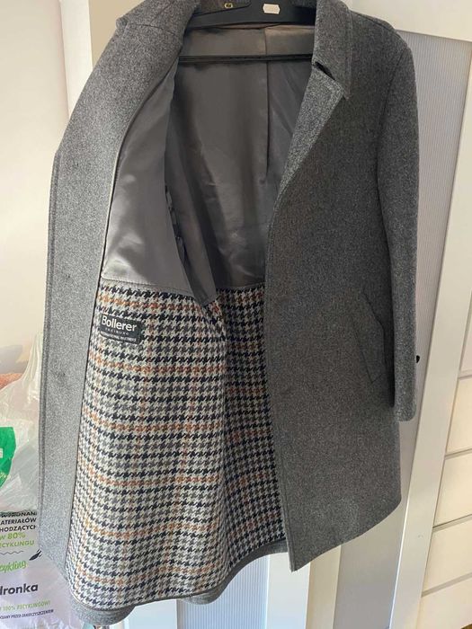 sprzedaż męskiego płaszcza