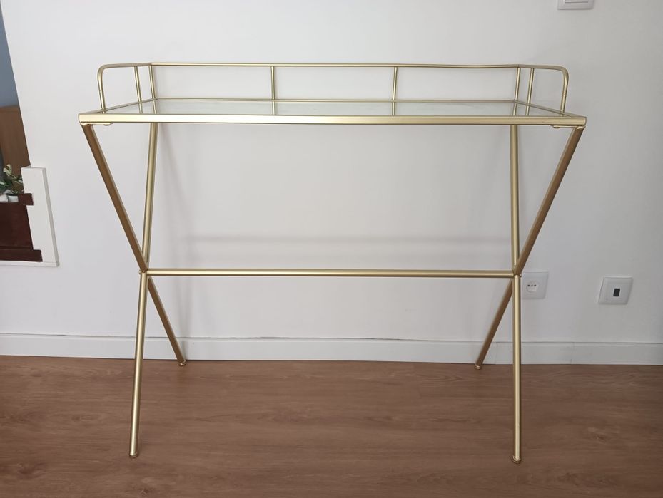 Consola como nova - Homa