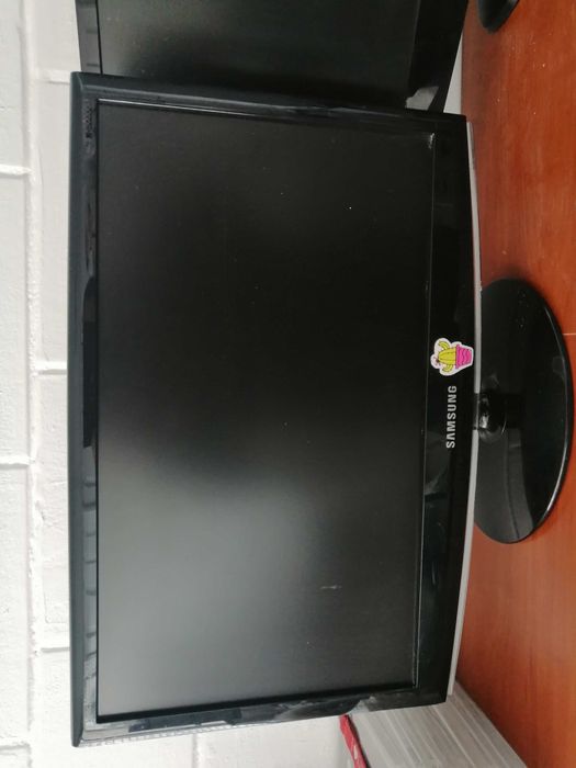 Монітори HP, LG , ASER, Samsung