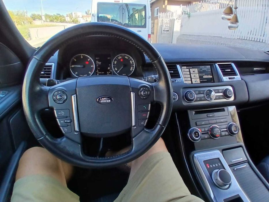 Land Rover Range Rover Sport 3.0 TDV6 HSE