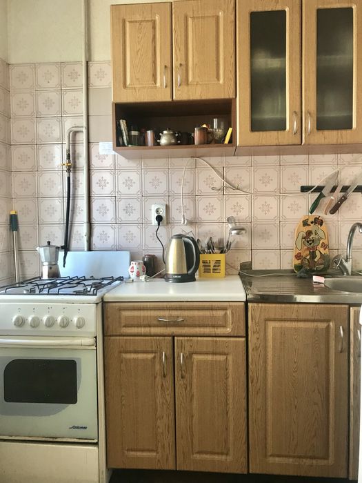 Сдам  на місяць свою однокімнатну без комісіі