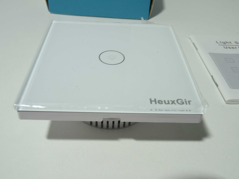 Inteligentny włącznik światła wifi dotykowy HeuxGir wso1