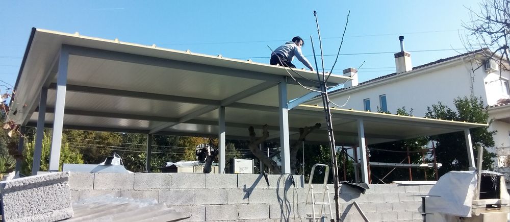 Vedações e serralheria