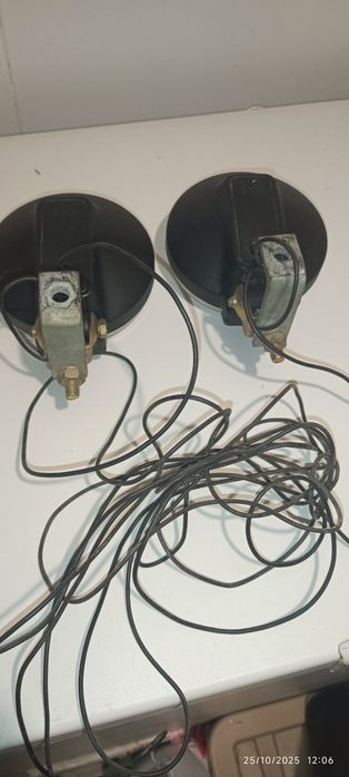 Faróis extra para automóveis dos anos 70