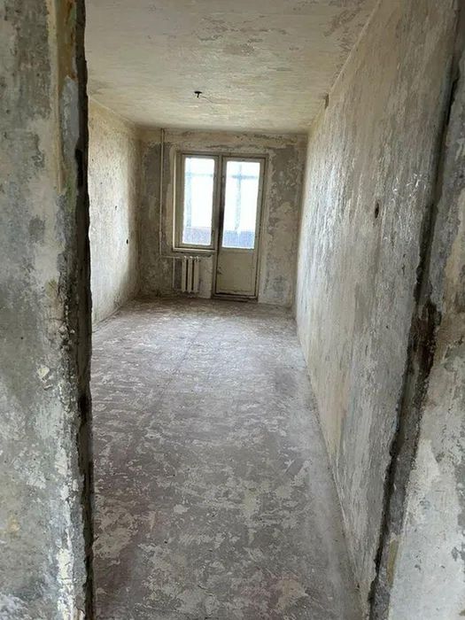 Продам 3-комн квартиру в районе Газеты "Правда" просп.