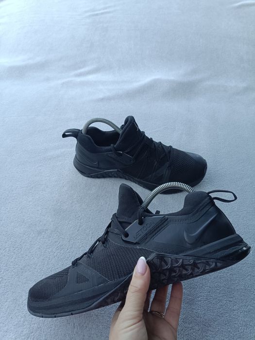 Мужские кроссовки Nike Metcon р42