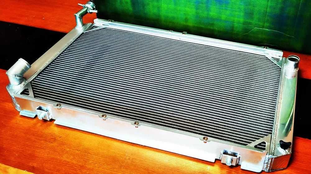 Radiador Nissan Patrol GQ Y60 2.8 e 4.2 Diesel TD42 3.0 Gasolina RB30S