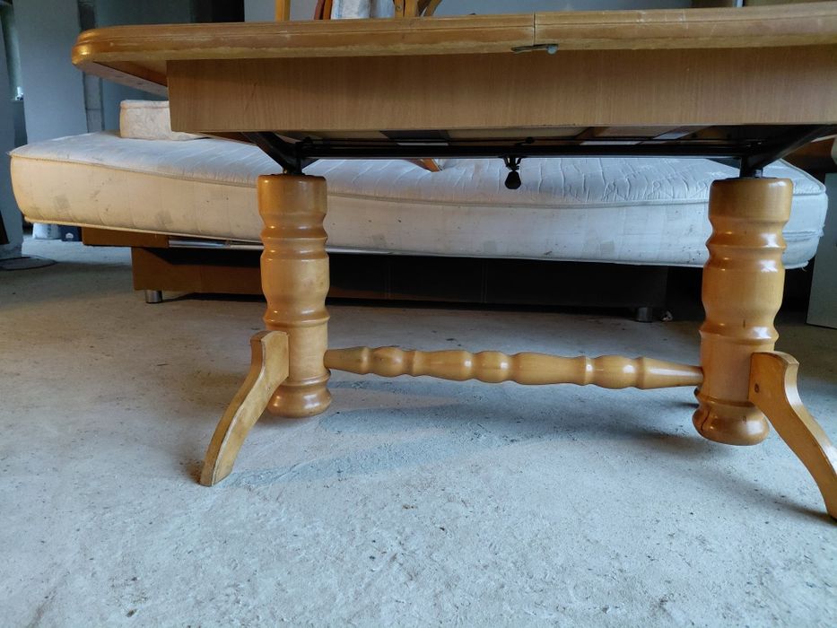 Ławostół, ława z regulacją wysokości. Transport.