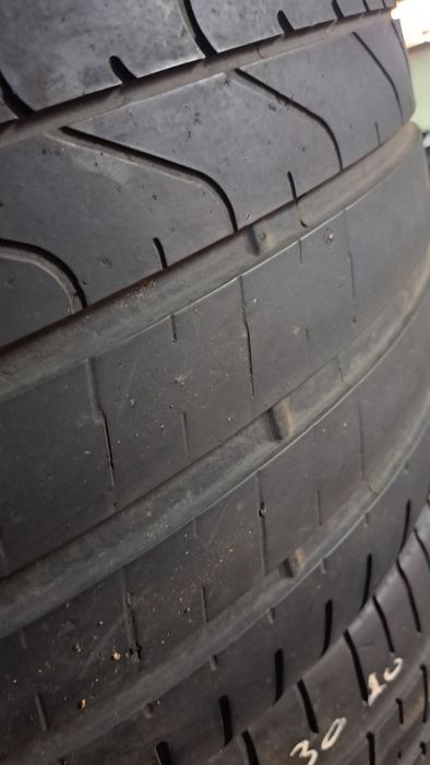 Pneus 305/30/20 pirelli Pzero
