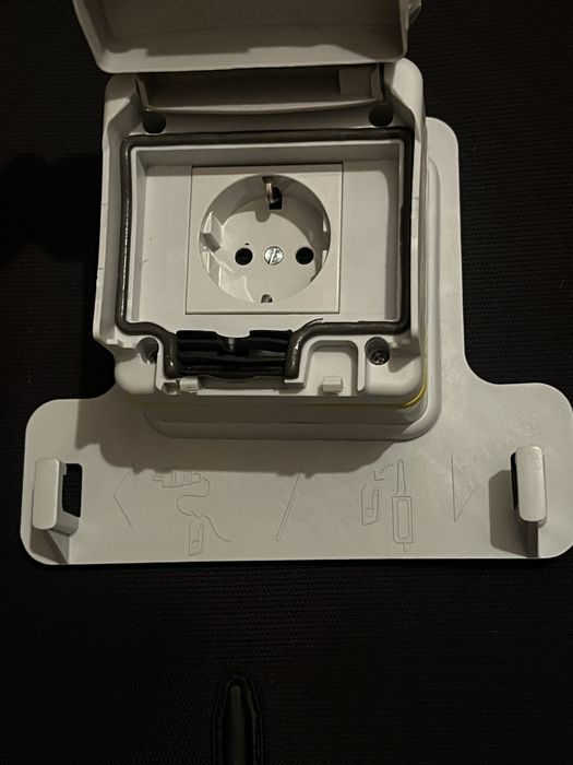 Tomada Legrand Green Up