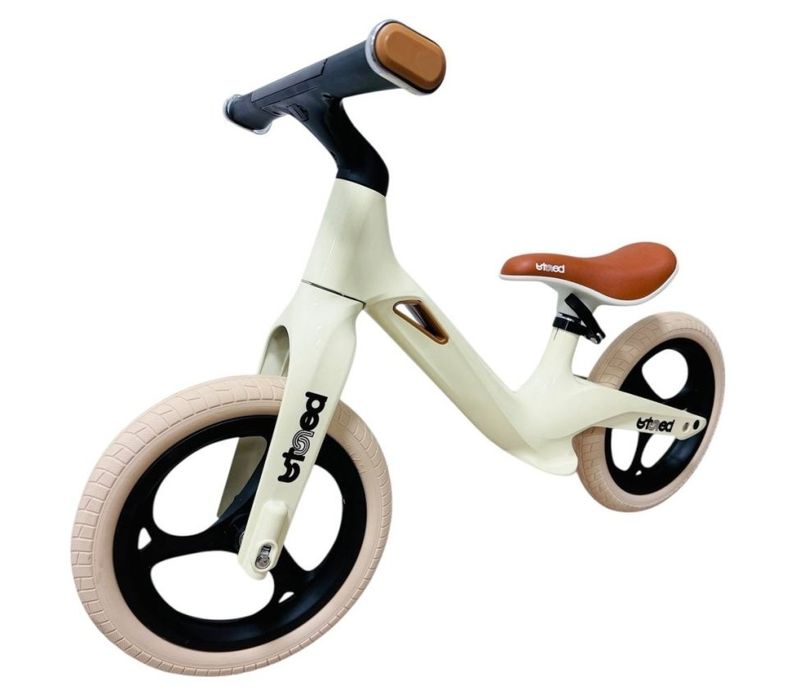 Беговел,велобег Maraton Marco колеса 12"