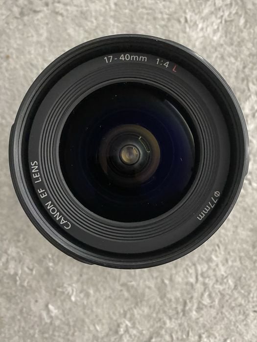 Lente Canon série L 17-40 mm 1:4 L USM