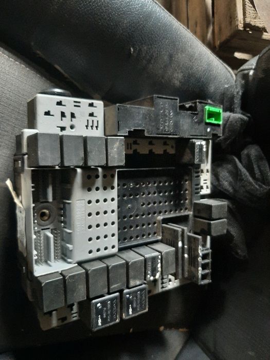 Modul cem volvo 30682664 sprawny