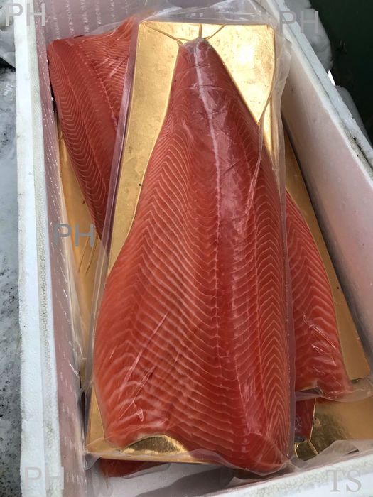 Філе лосося/форелі екстра, креветки, скумбрія, ікра лосося...