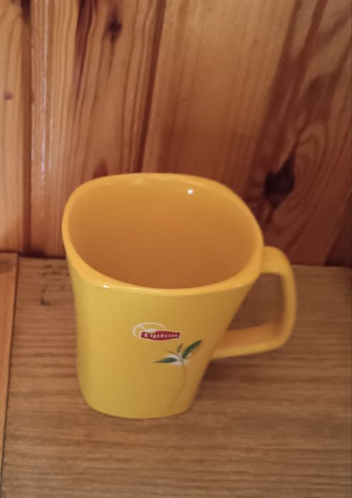 Kolekcjonerski kubek do herbaty Lipton