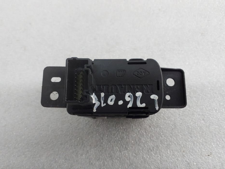 Botão / interruptor travão de parque RENAULT Megane IV (B9A/M_)
