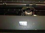 Máquina de escrever  IBM  modelo 63