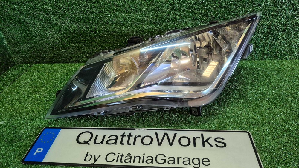 Otica Farol Esquerdo Seat Leon III 5F 5F1 5F5 5F8 2012 a 2021 Ref. 445-1134LMLEMN2 DEPO usada como nova
