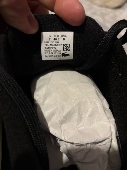 Sapatilhas Lacoste L001