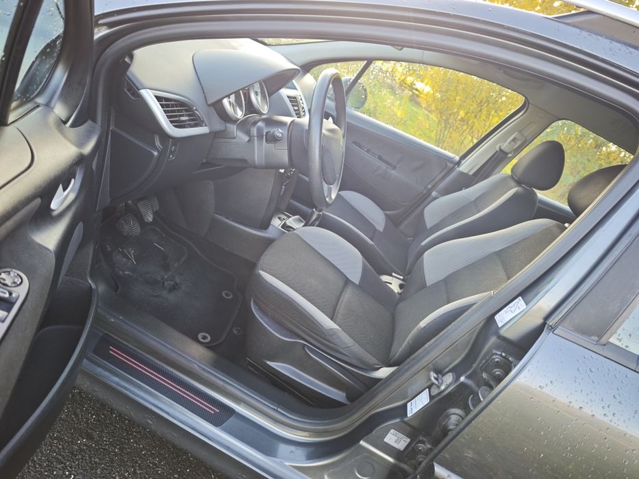 Peugeot 207 1,6 HDi