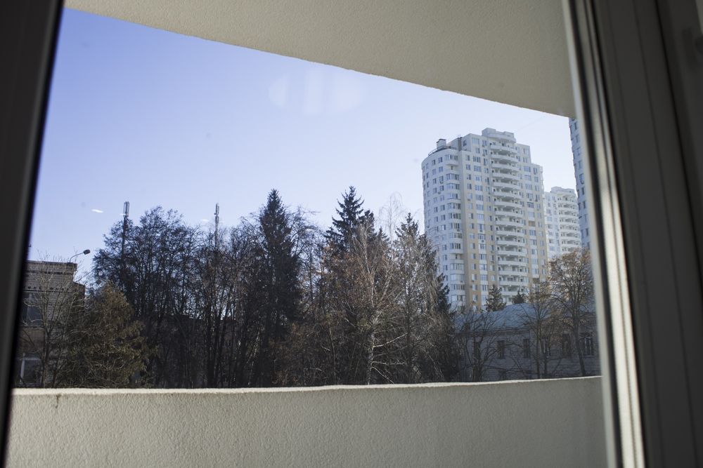 Новая студио, м.Академгородок, Окружная дорога, центр нейрохирургии