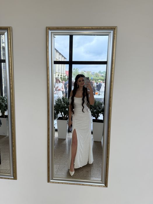 Продаю ніжну вечірню сукня