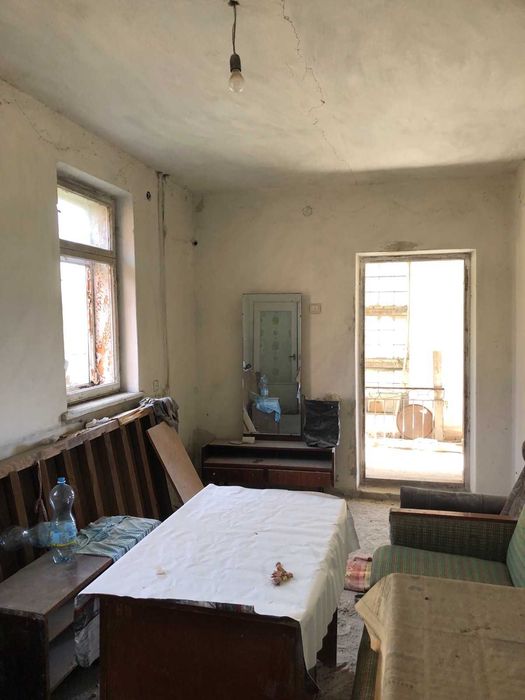 Продаж  садового  будинку