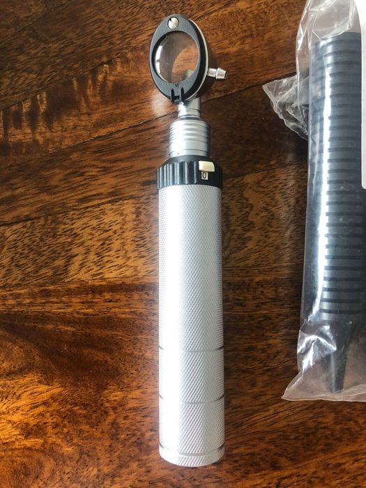 Otoscópio da marca Ka we Germany a 30€