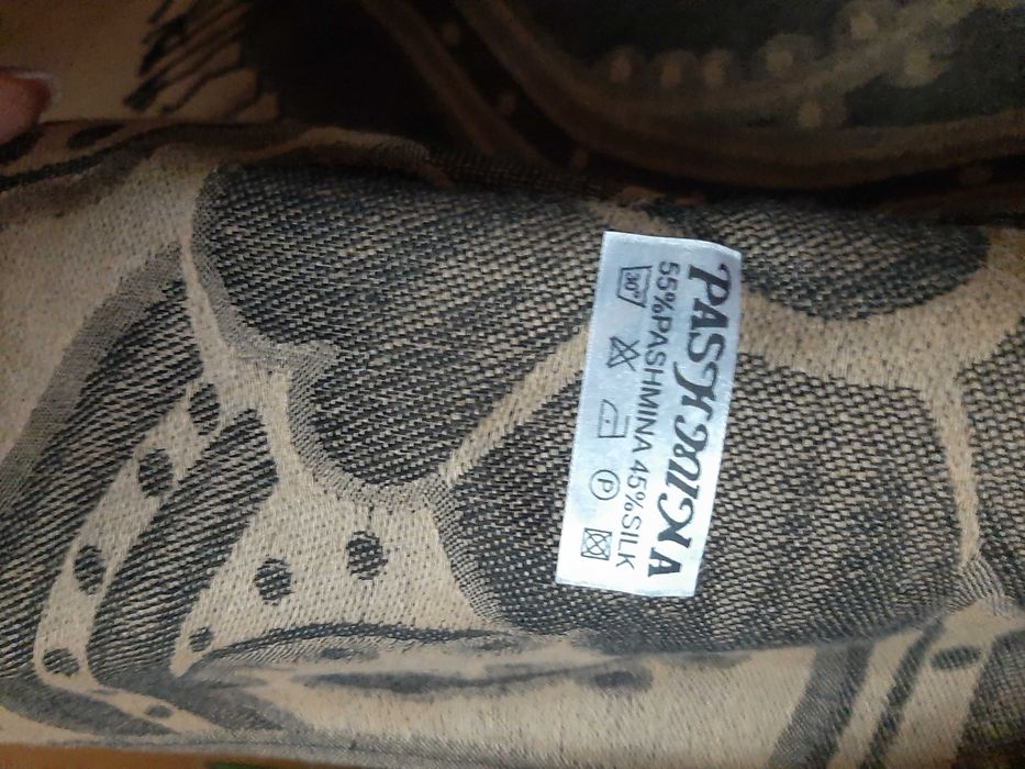 Продам палантин Pashmina новый