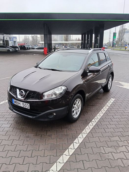 Ніссан Кашкай (qashqai) 2011