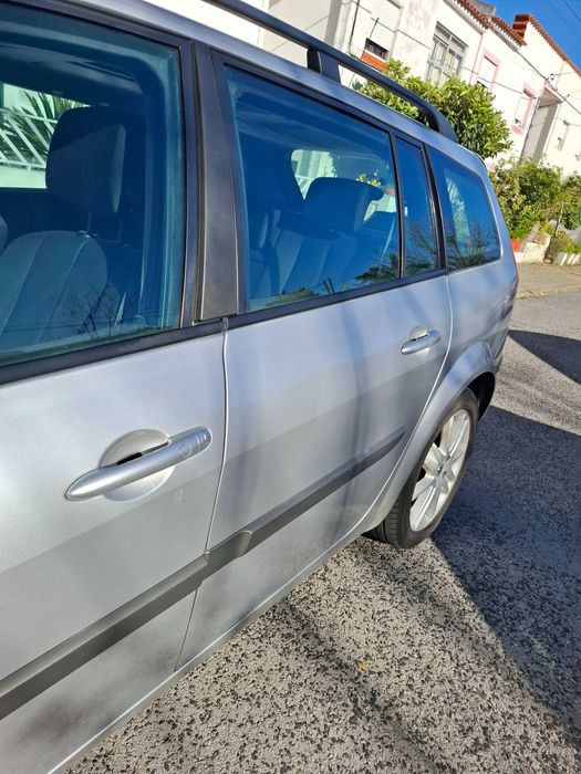 Renault Mégane 2006 Teto Panorâmico 175mil km